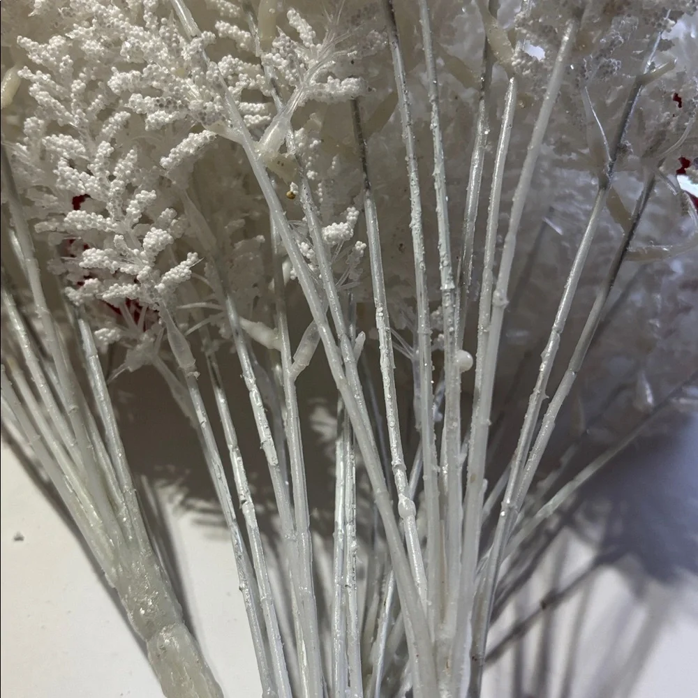 Snowy White Faux Fern Spray White Glitter Pine Branches White Tree Filler NWT